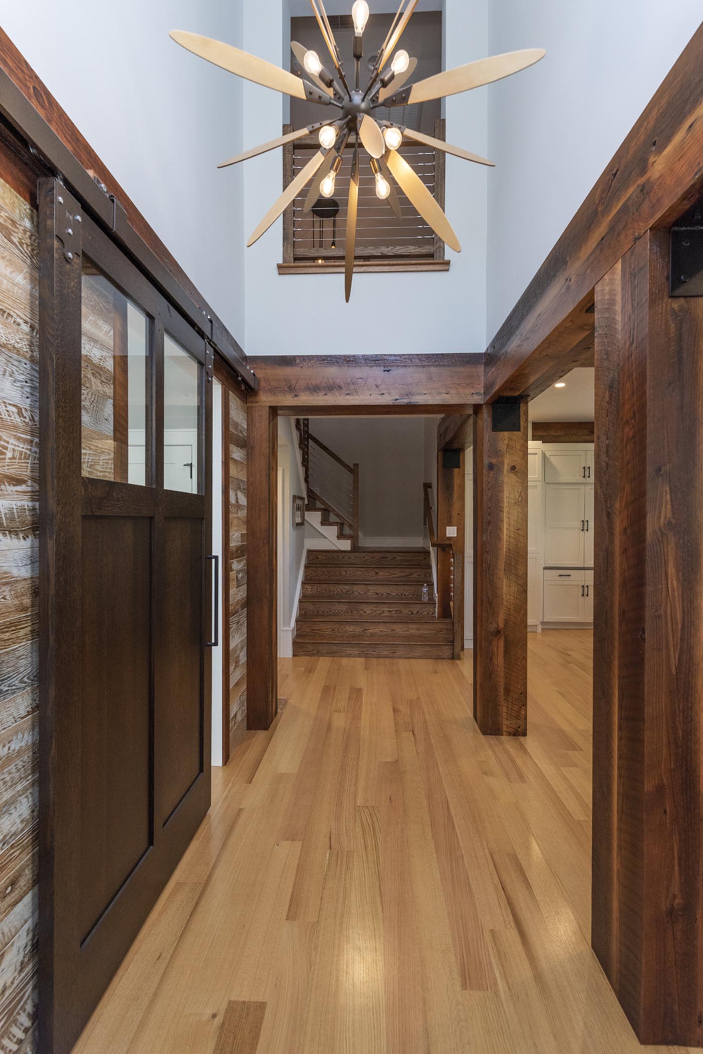 RIVER CREEK AW4B