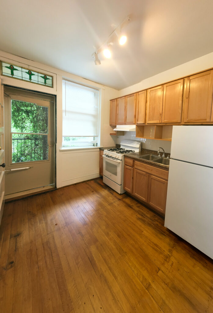 5752 N. Winthrop Avenue Ardmore Winthrop Properties