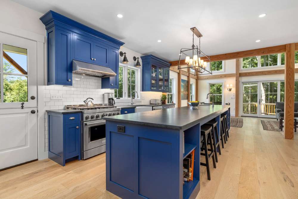 Impressive Blue Kitchen With Black Countertops