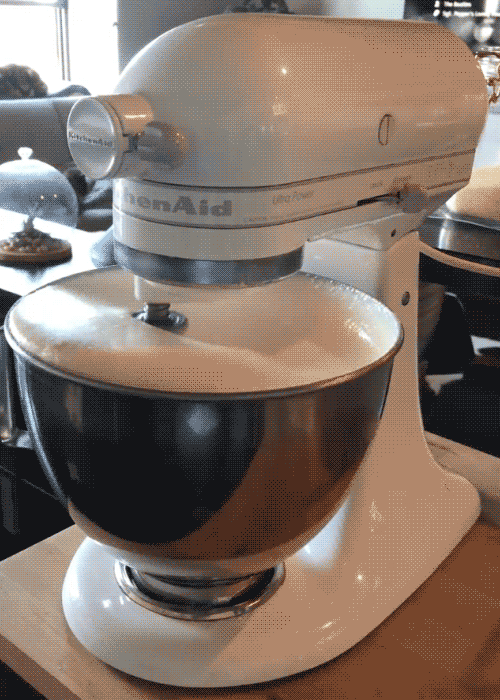 Stand Mixer AWESOMAGE!