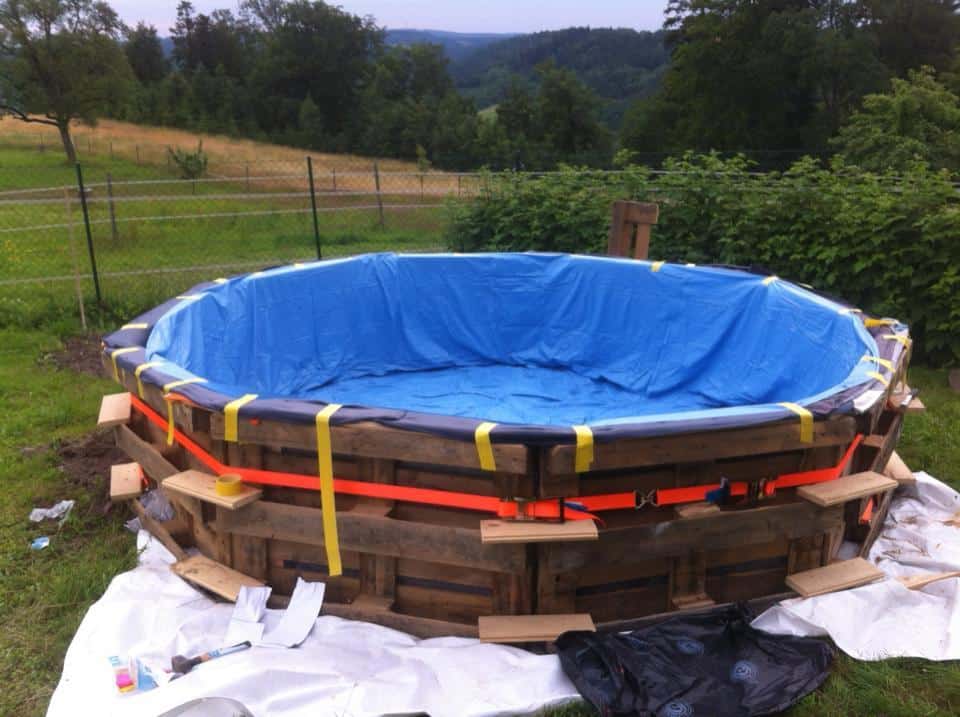 Do It Yourself Above Ground Pool Design With Pallets