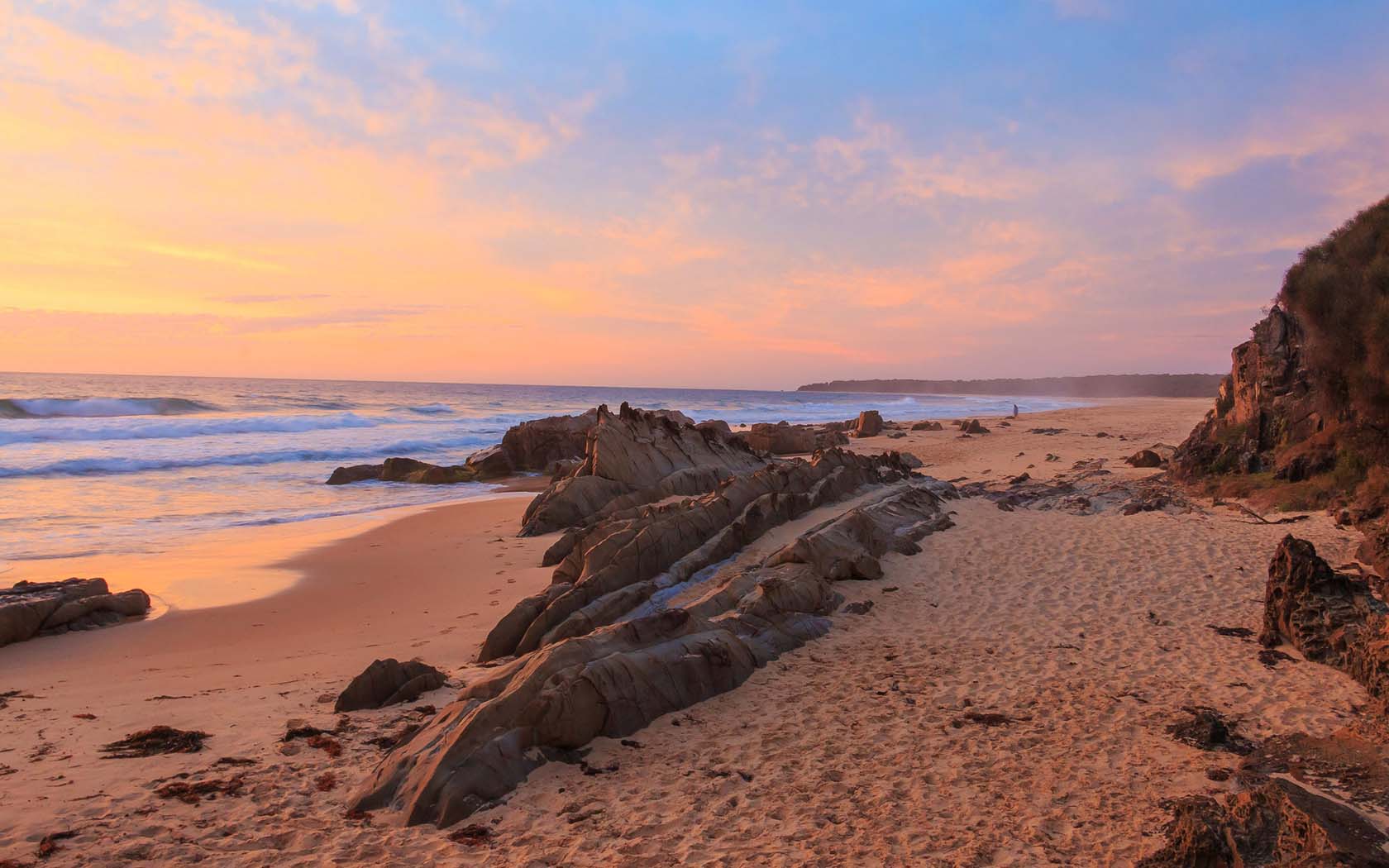 Escape The Crowds At 8 Of NSW’s Best Hidden Beaches