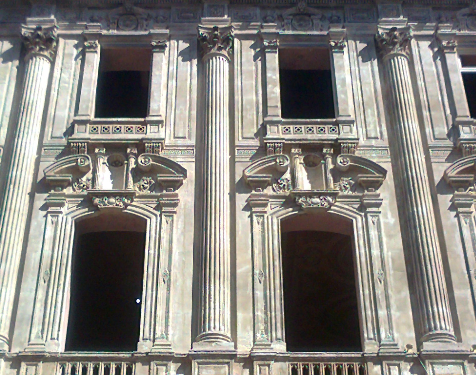 Greek, Outside Greece! A World of Windows