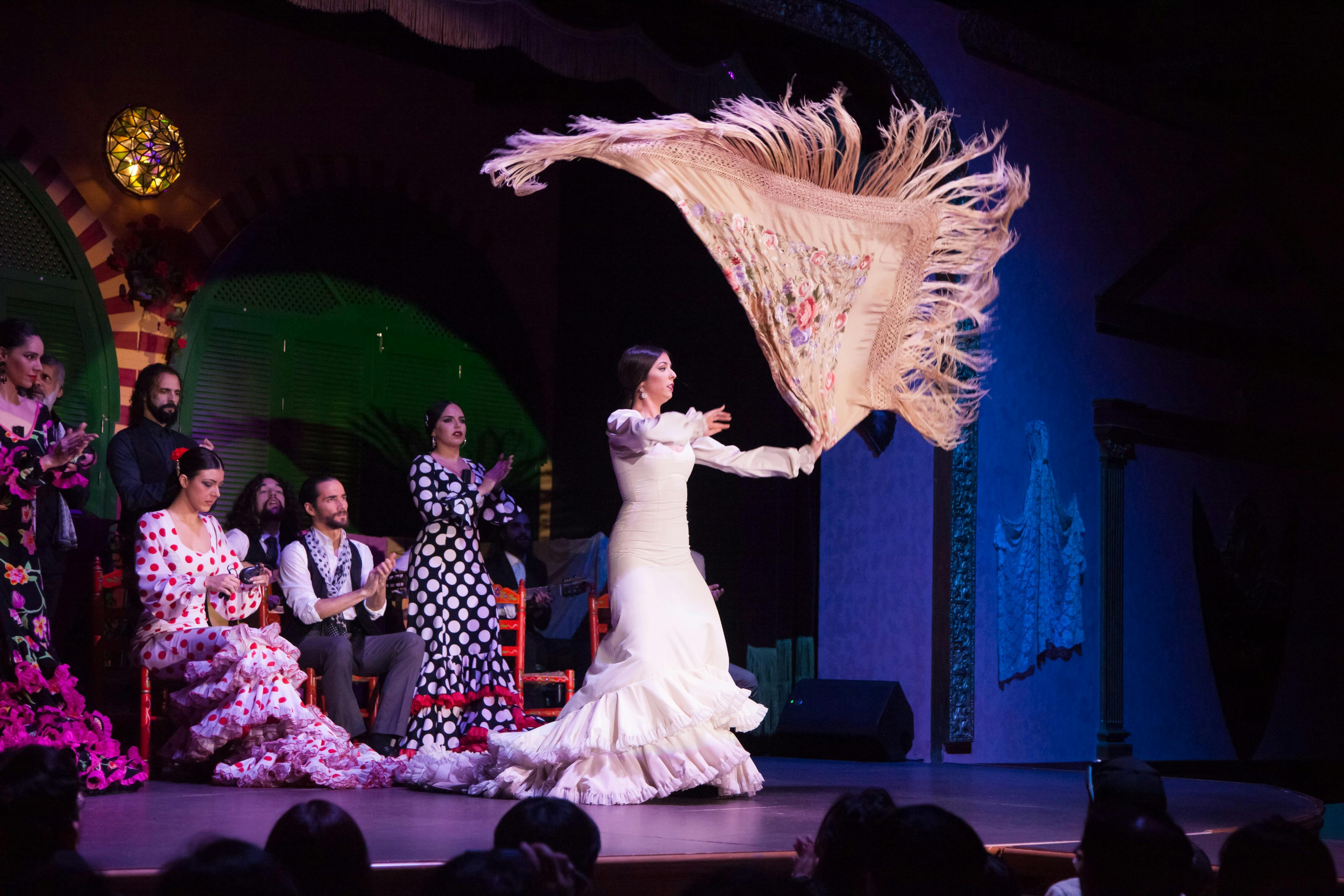 El Palacio Andaluz Sevilla Flamenco Show + Glass of Cava or Dinner