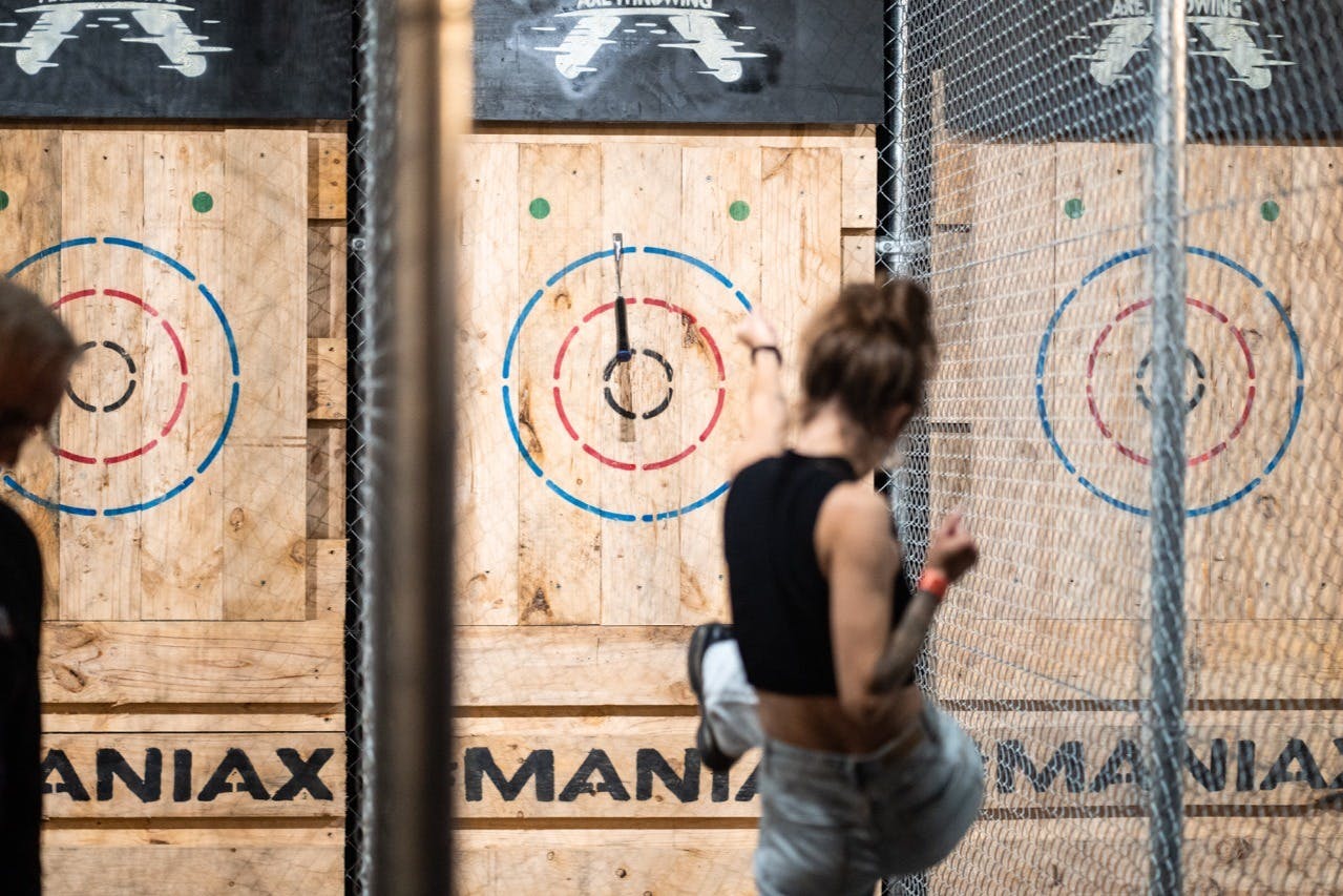 MANIAX Axe Throwing Canberra: Entry Ticket