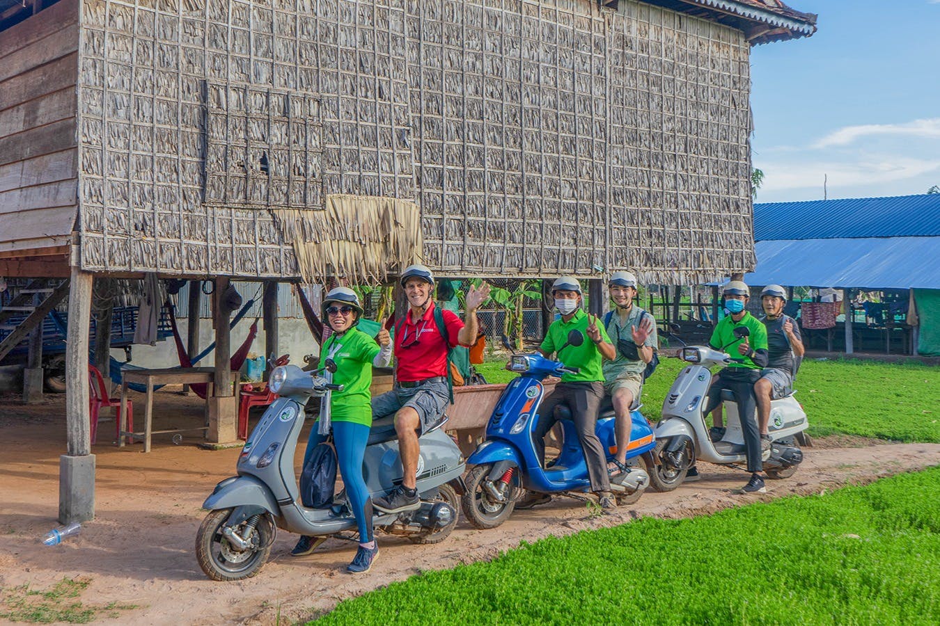 Siem Reap: Countryside Vespa Tour
