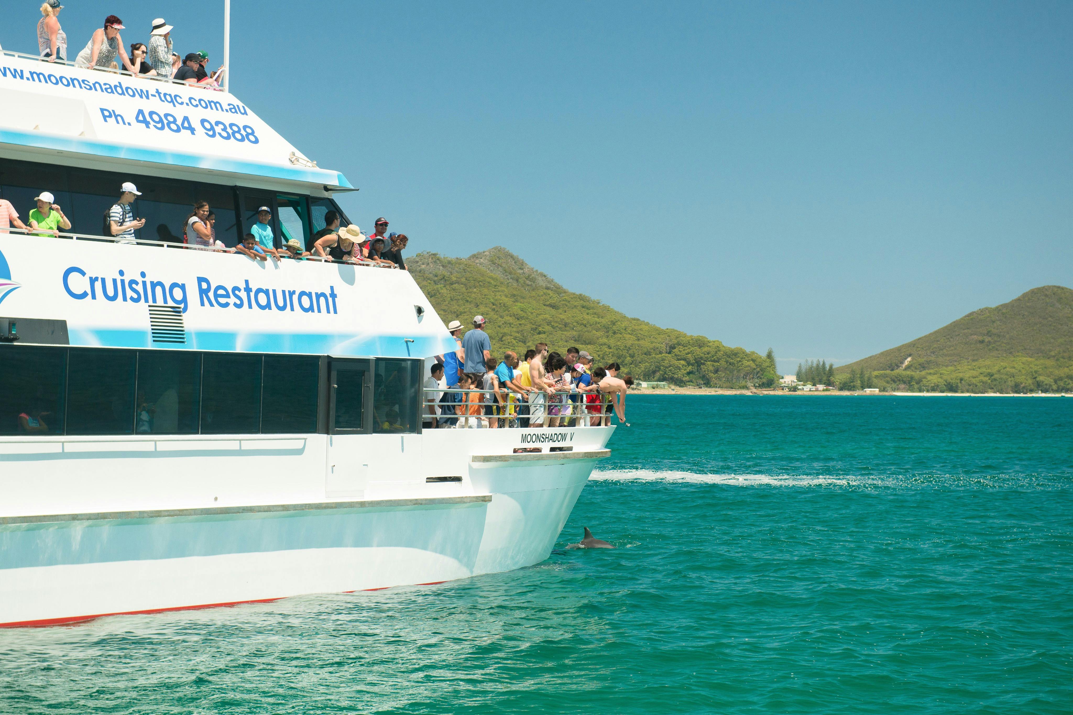 Port Stephens: Day Tour from Sydney + Dolphin Watching Cruise