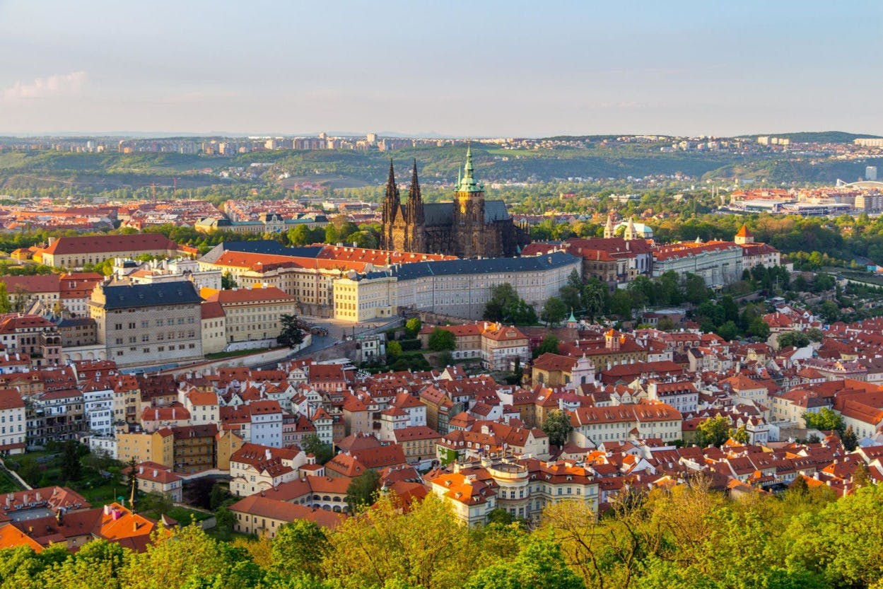 Prague Castle: Entry Ticket + Guided Tour