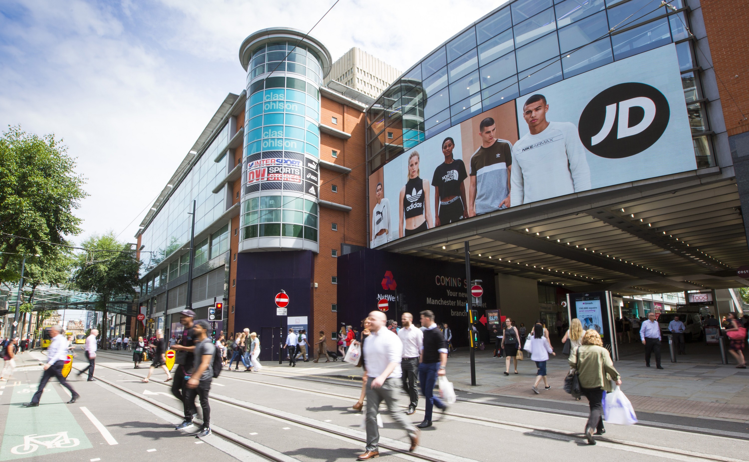 The Screen Arndale, Manchester — Ocean Outdoor