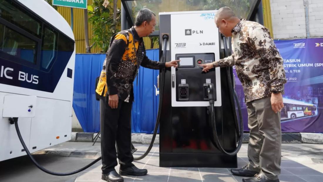 Daftar 25 Titik SPKLU di Rest Area Tol Jasa Marga