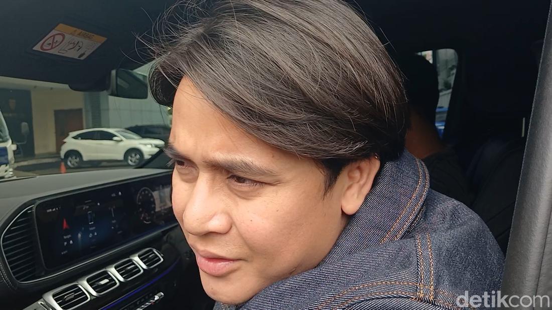 Cara Billy Syahputra Obati Kerinduan pada Olga Syahputra