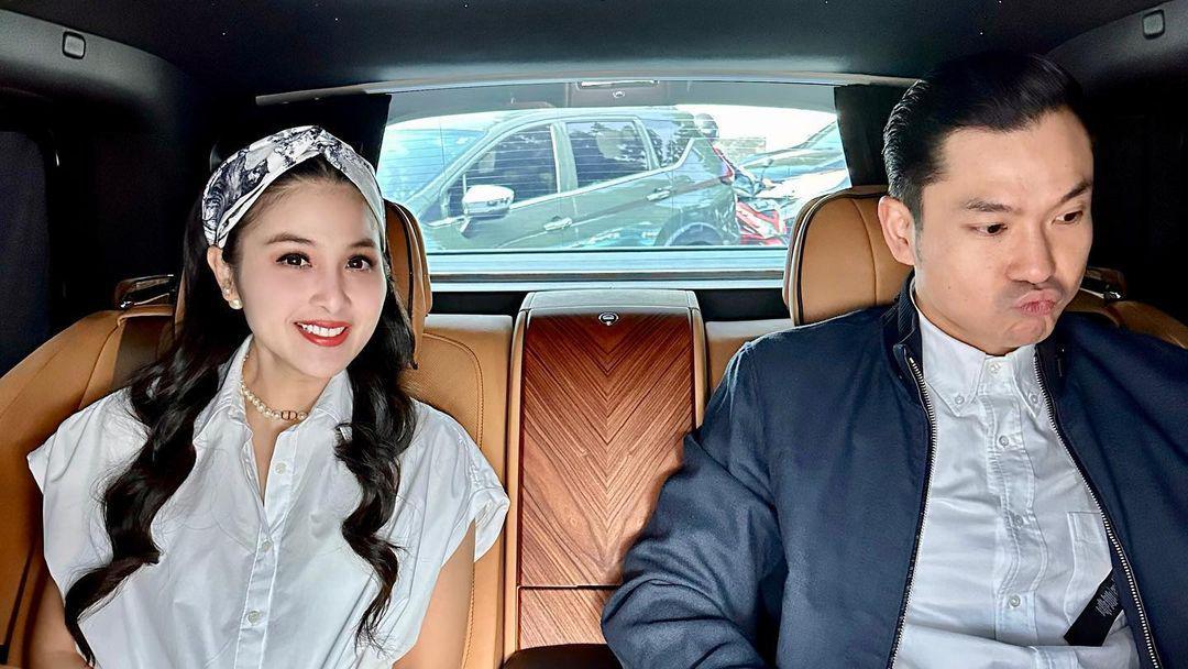 Rolls Royce Harvey Moeis yang Telat Pajak adalah Hadiah Ultah ke-40 Sandra Dewi