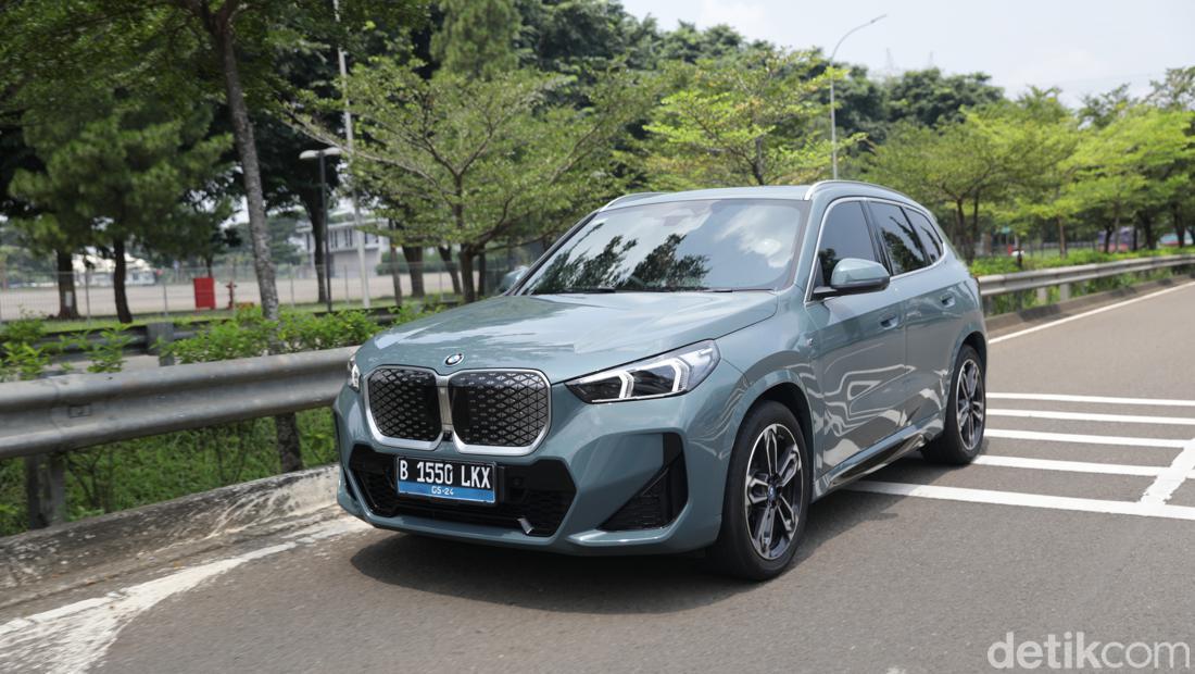 Turun Harga Hampir Rp 150 Juta, Mobil Listrik Termurah BMW iX1 Makin Terjangkau