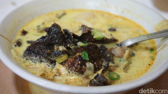 Tip Pelayan Resto Rp 48 Juta Dikembalikan hingga Warung Soto Legendaris Tebet