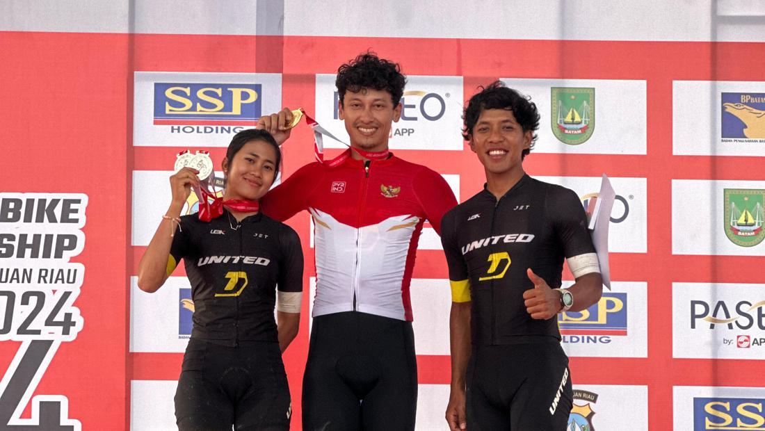 Tim United Bike Kencana Gemilang di Kejurnas Balap Sepeda 2024