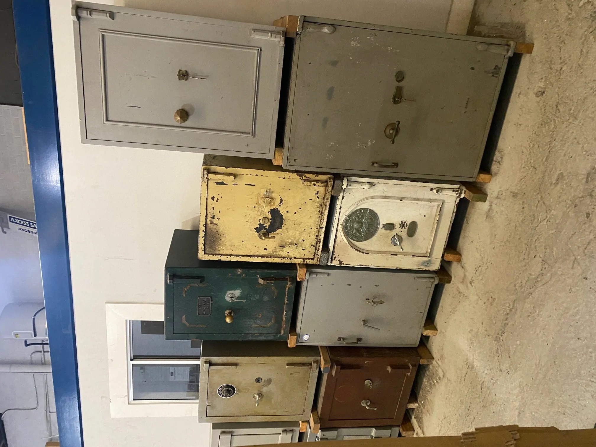 Antique Vintage Safes Sydney
