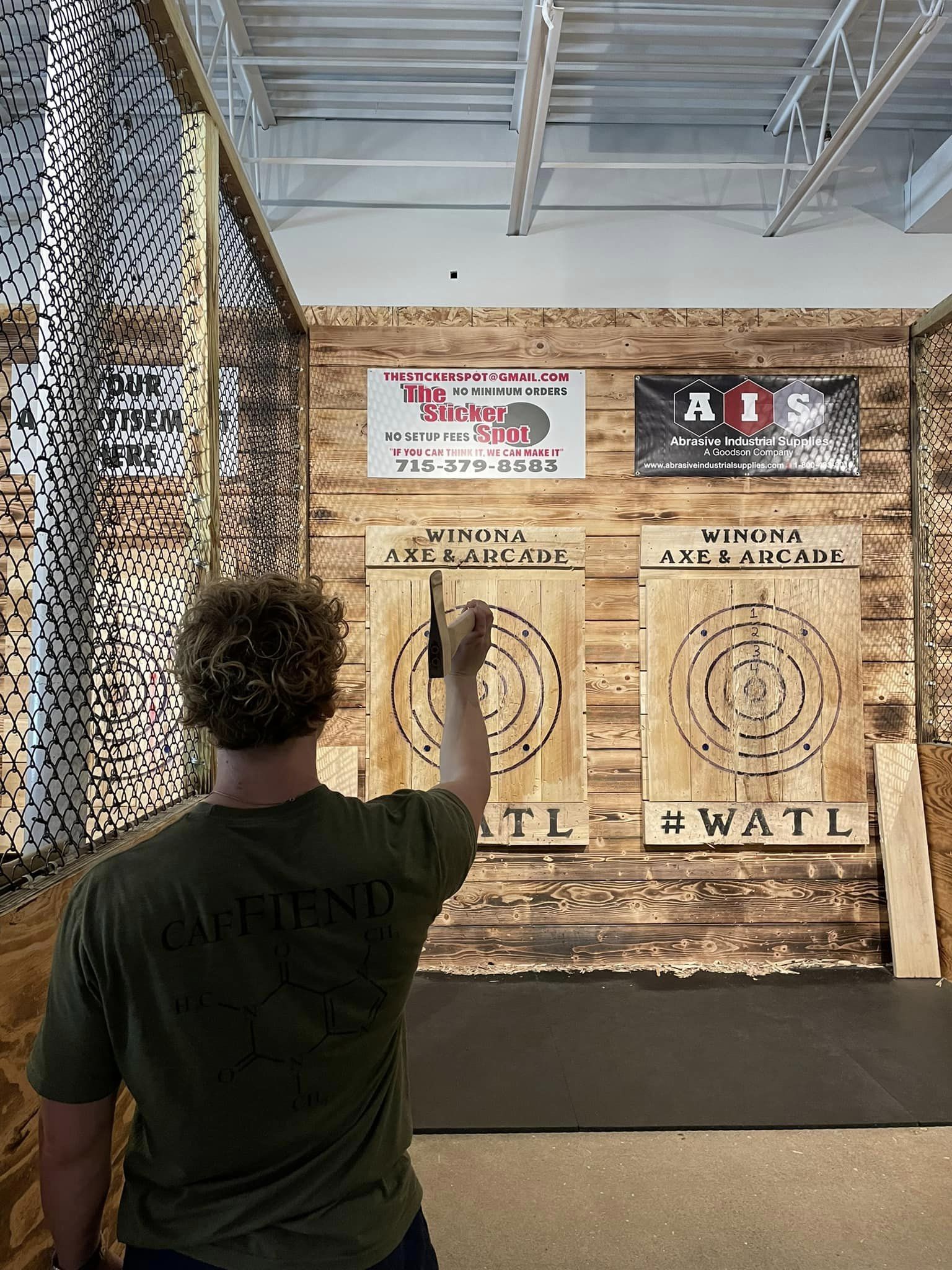 5 Helpful Tips for Improving Your Axe Throwing Skills Winona Axe & Arcade