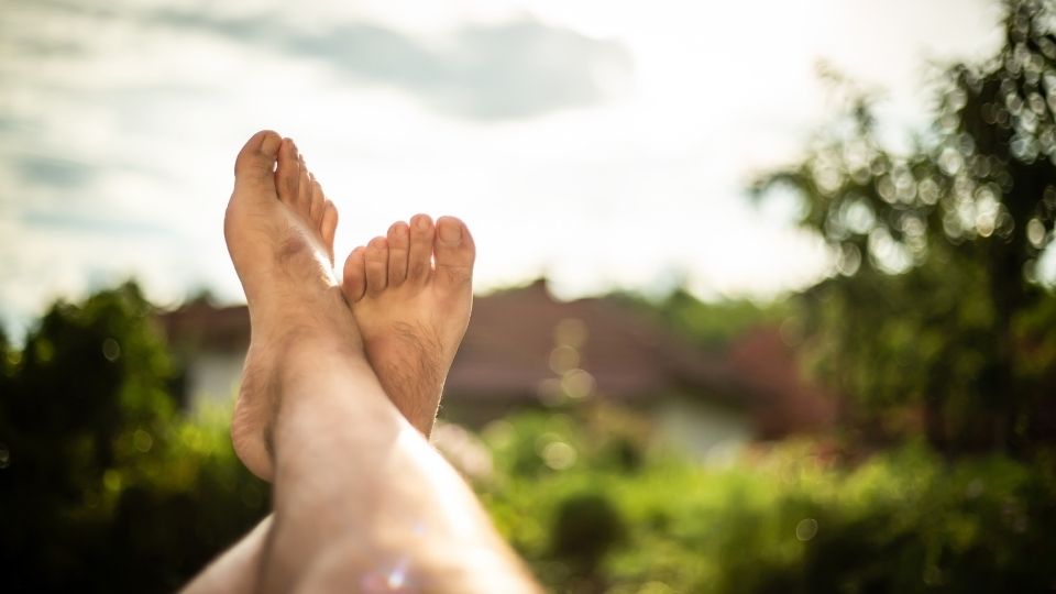 Sitting With Legs Up On Chair Doctor Shares Sit Legs Up In Chairs?