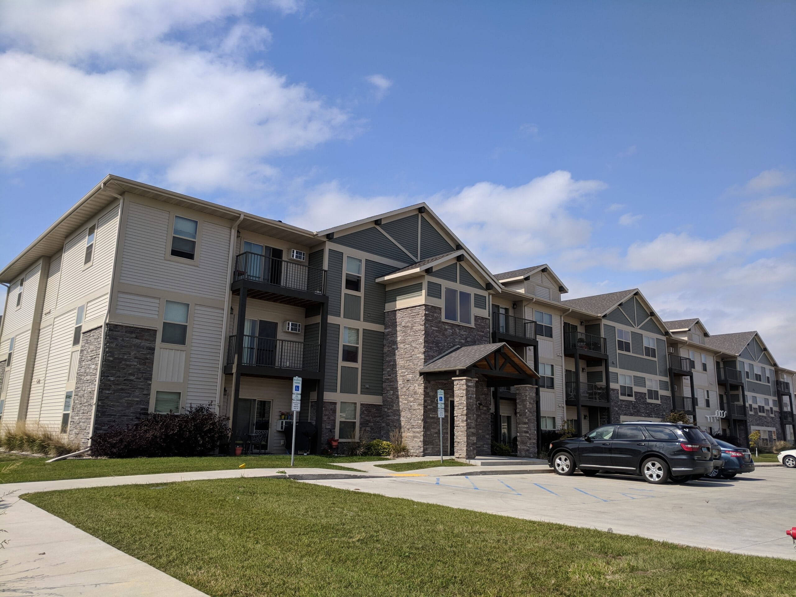 Aspen Trail Axis Property Management