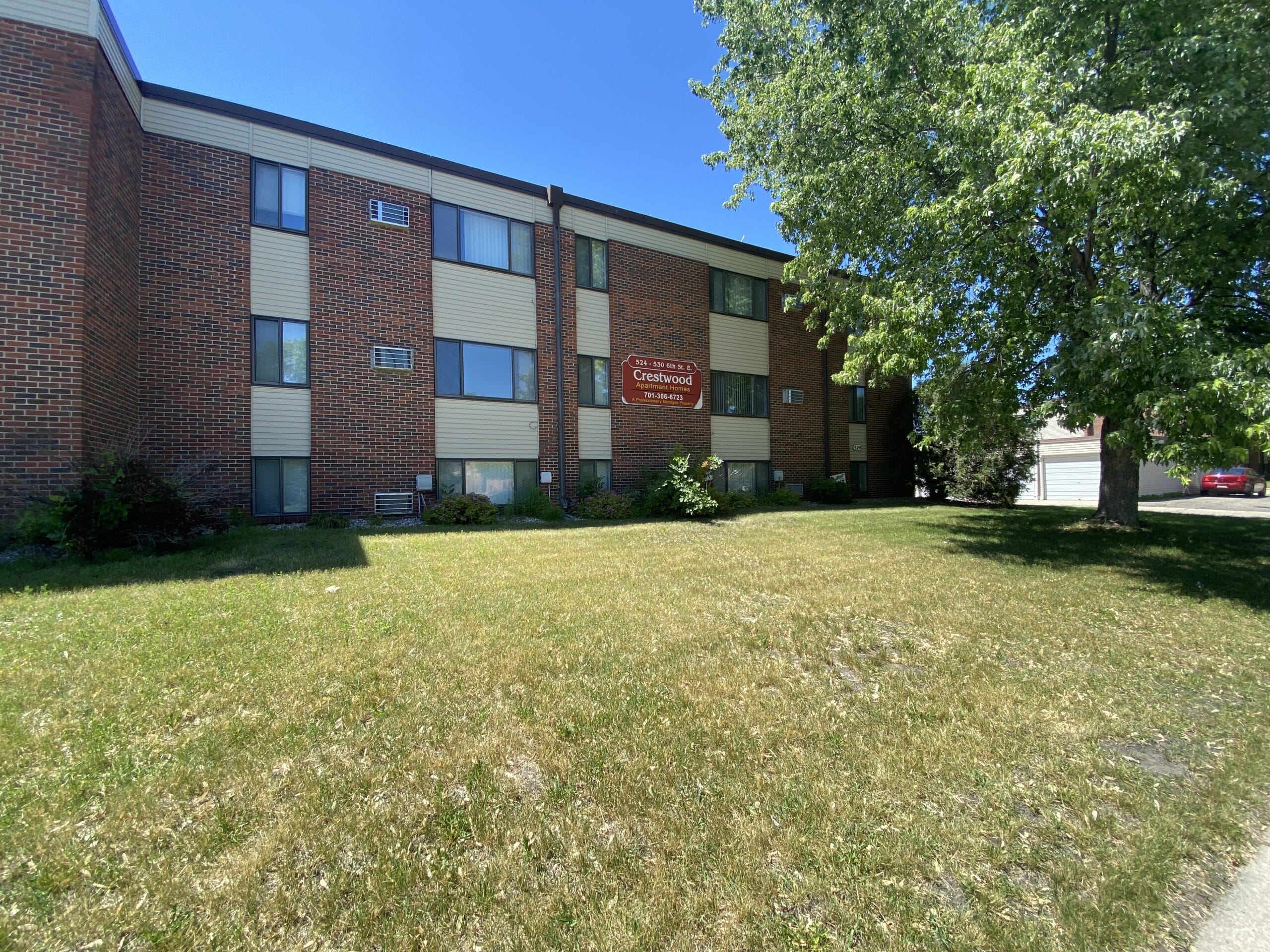 Crestwood Axis Property Management