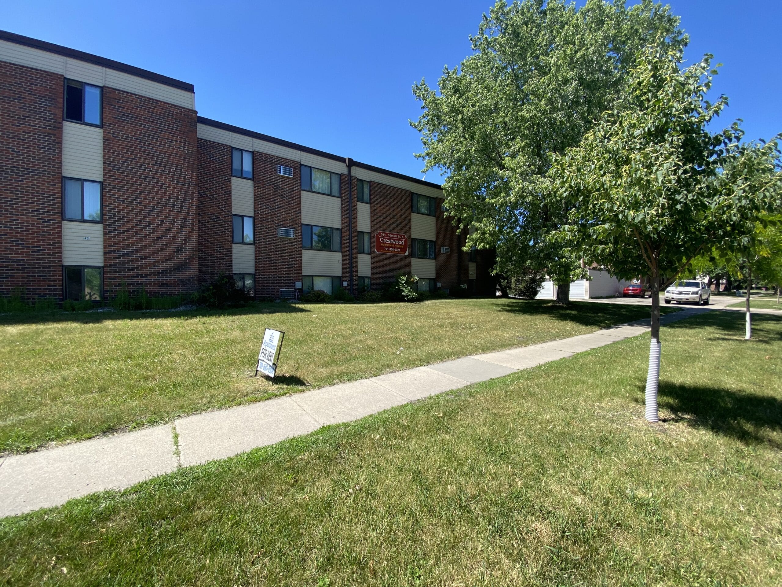 Crestwood Axis Property Management