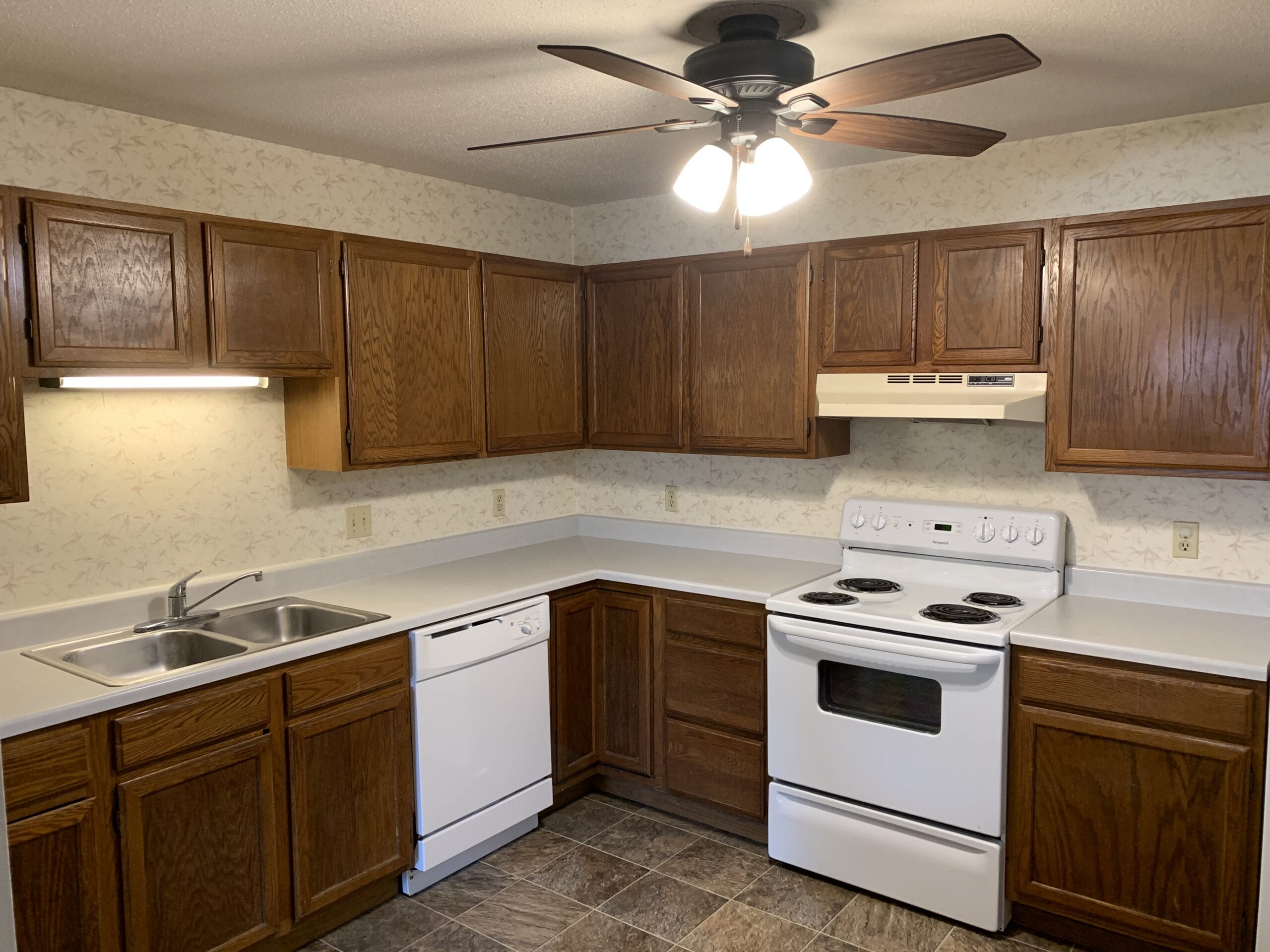 Elm Creek Fargo Axis Property Management