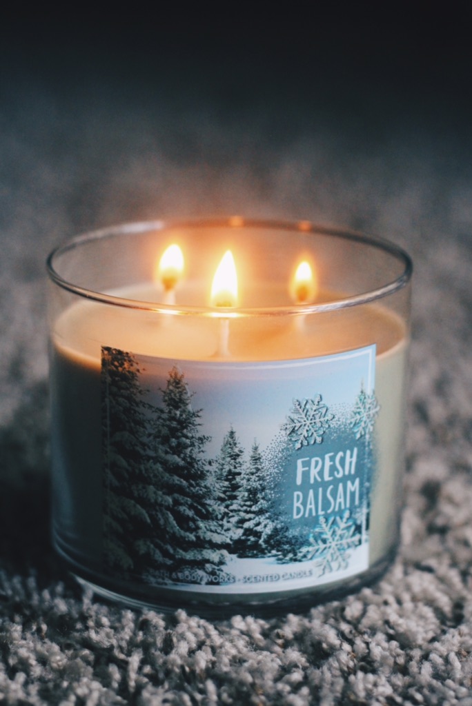 These Bath & Body Works Christmas Candles Are A Winter Must