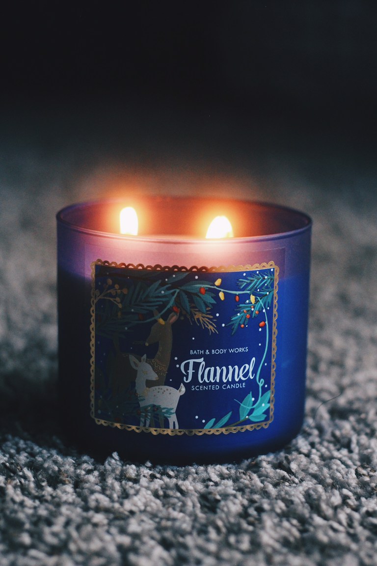 These Bath & Body Works Christmas Candles Are A Winter Must