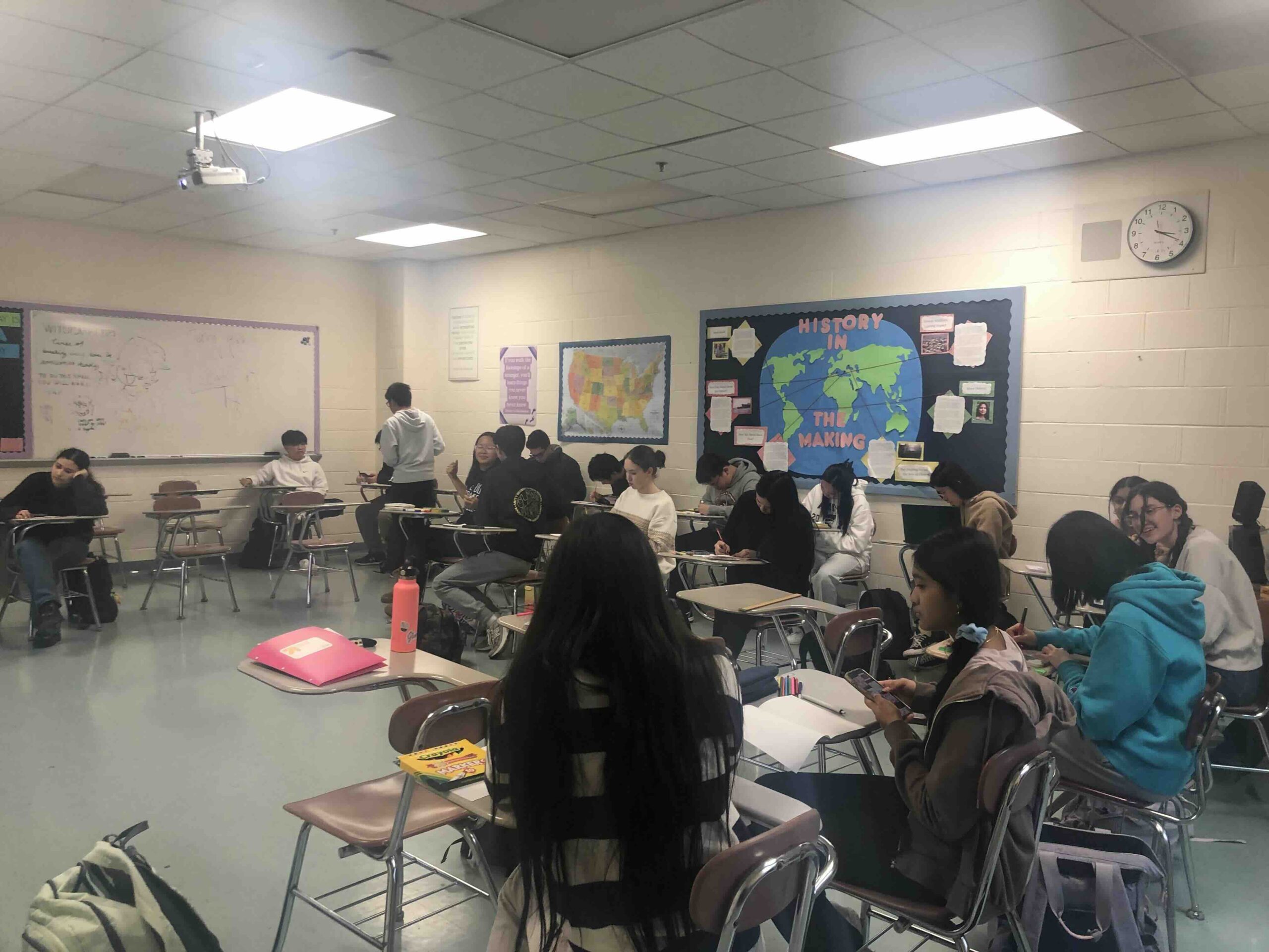 Woodbridge CT Branch Writing Cards for Seniors With Sending Sunshine