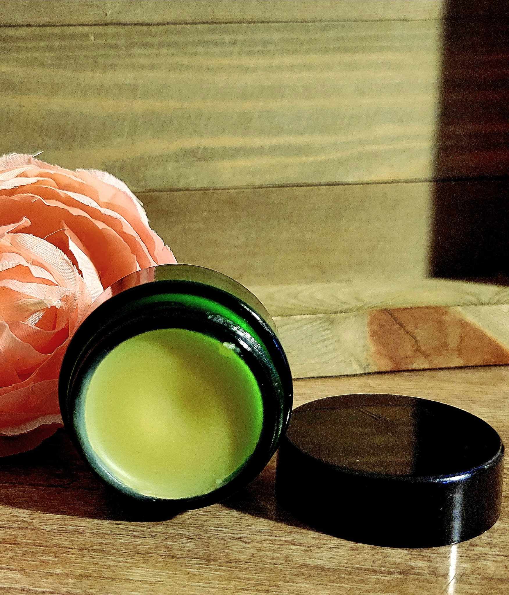 Carnation “Scent to Heal You” Solid Perfume 15ml Glass Jar Made With