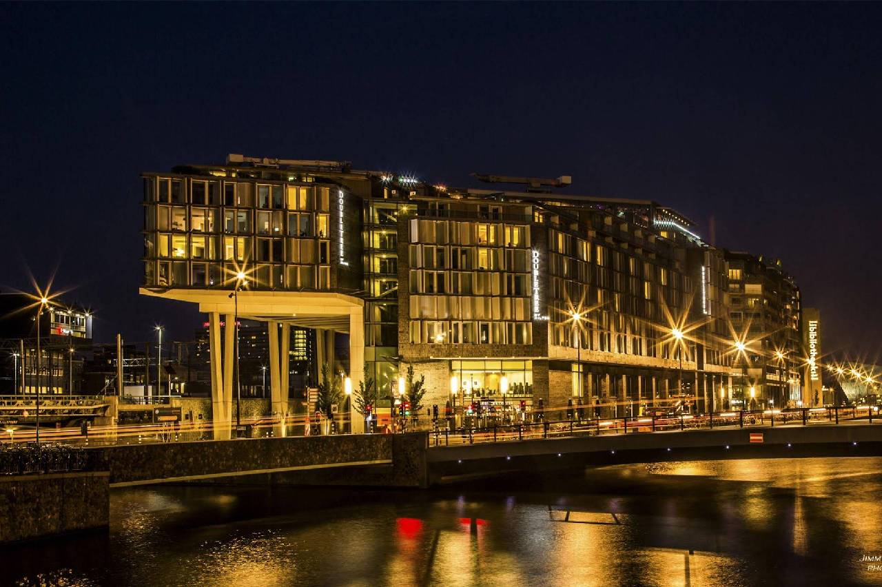 DoubleTree by Hilton Hotel Amsterdam Centraal Station