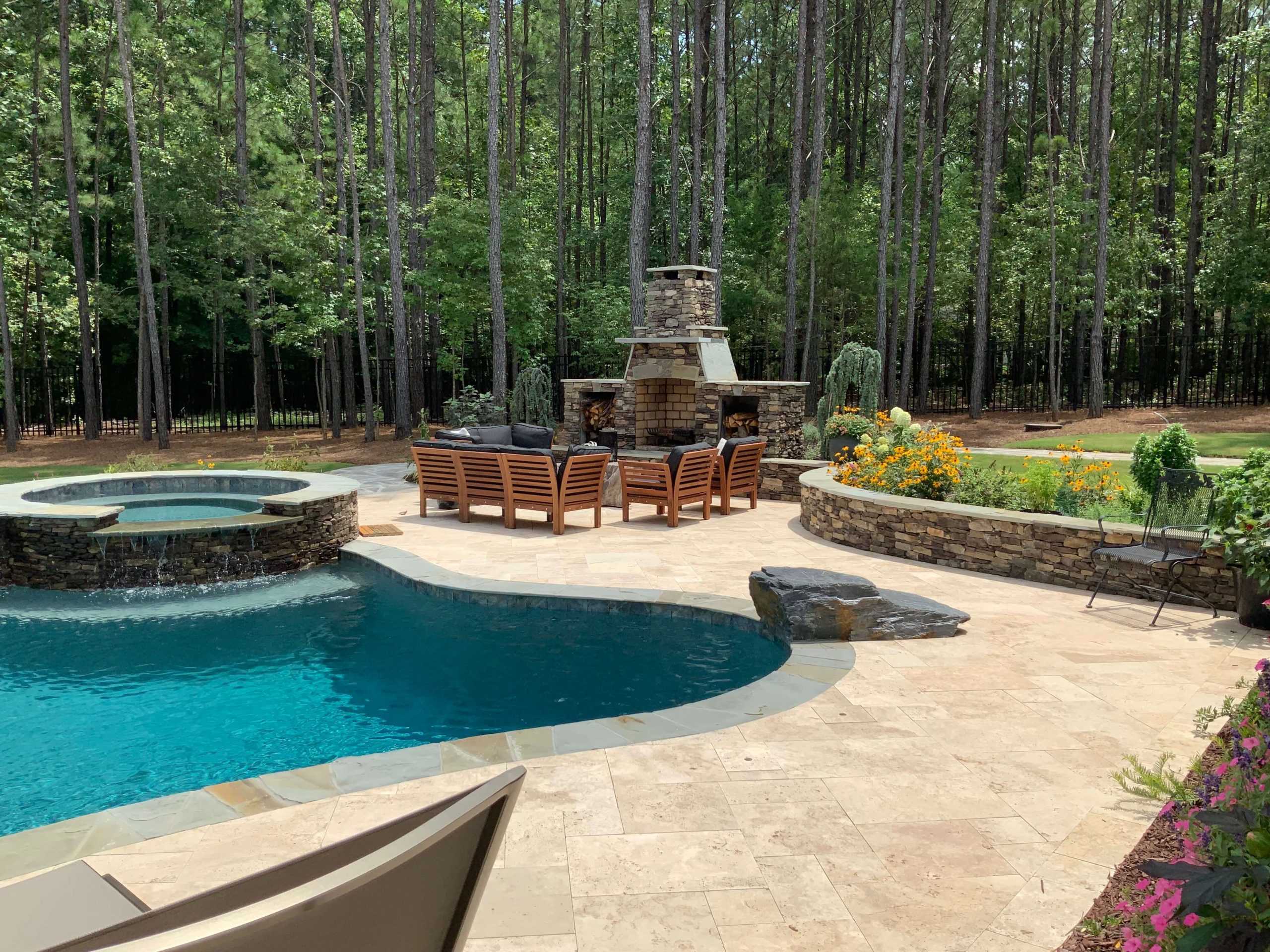 Custom Pool and Spas Azalea Pools And Outdoor Living