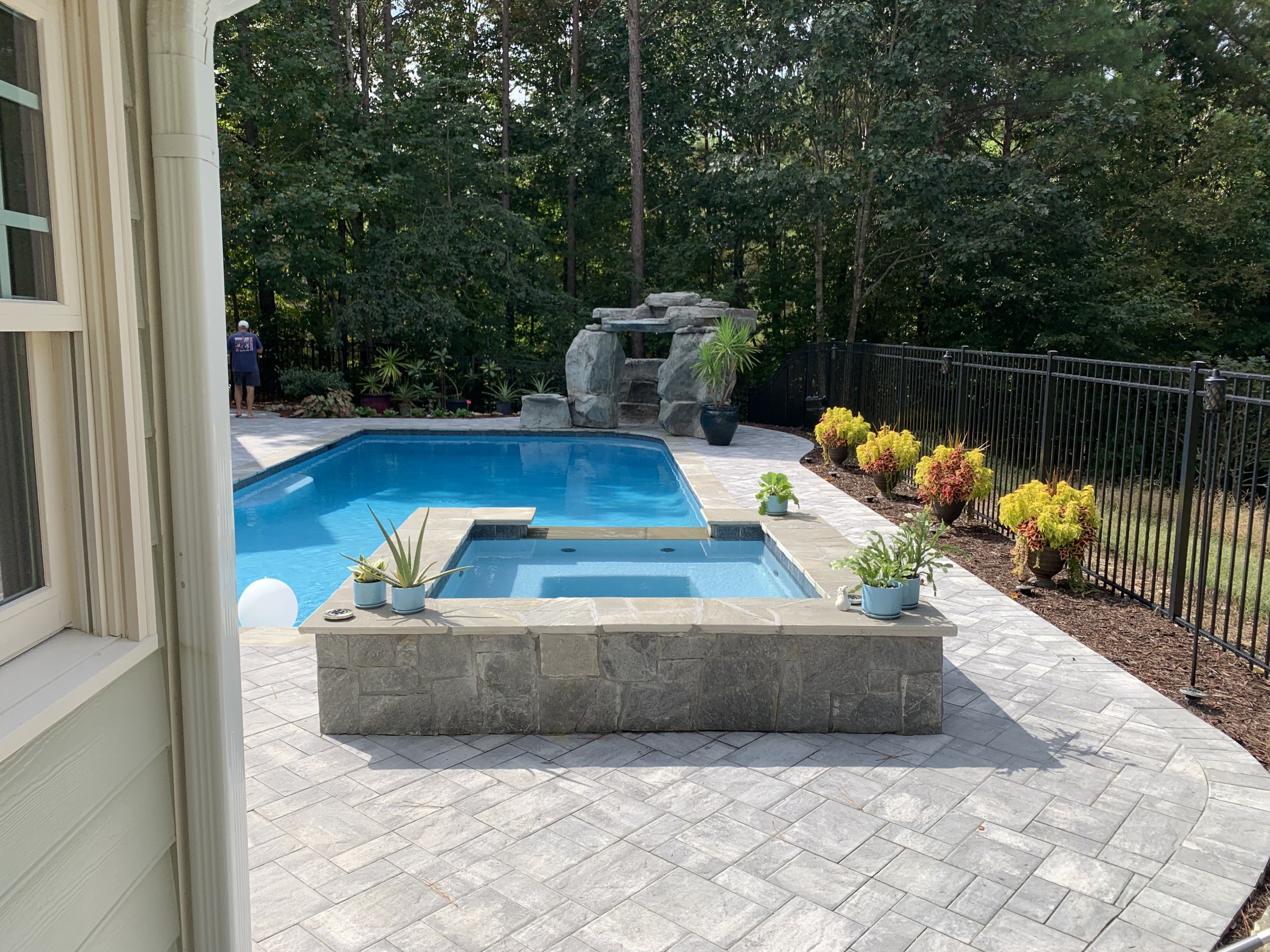 Linear Pools Azalea Pools And Outdoor Living