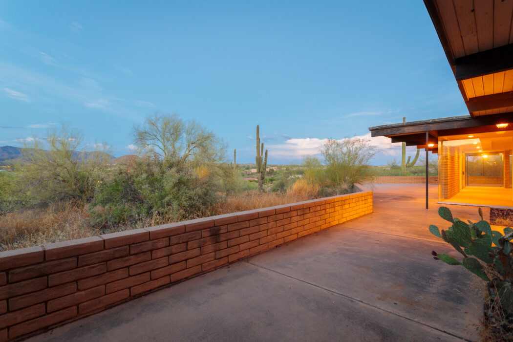 MID CENTURY MODERN Richert House Blaine Drake Architect