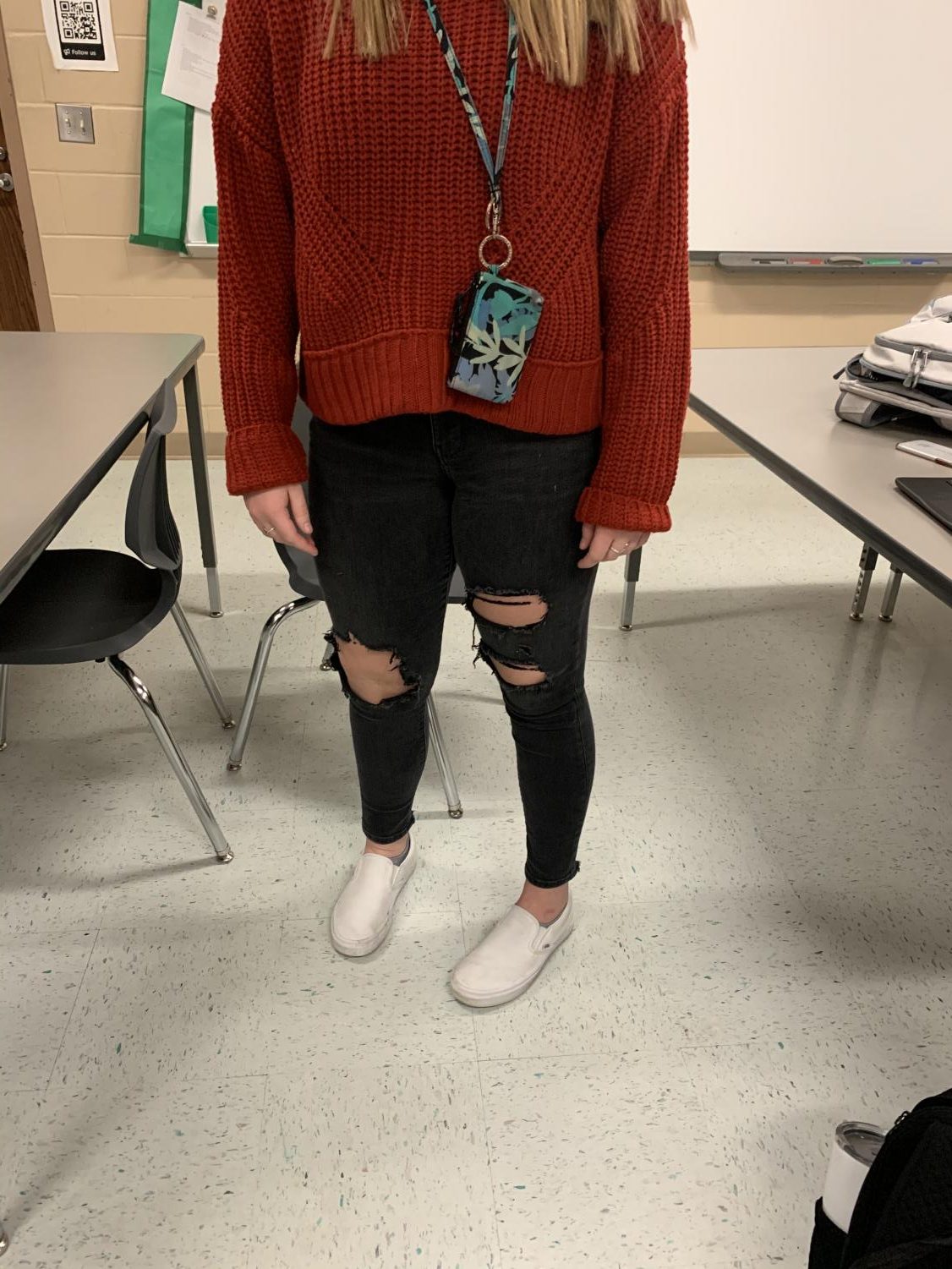 Are School Uniforms Beneficial? The Sting