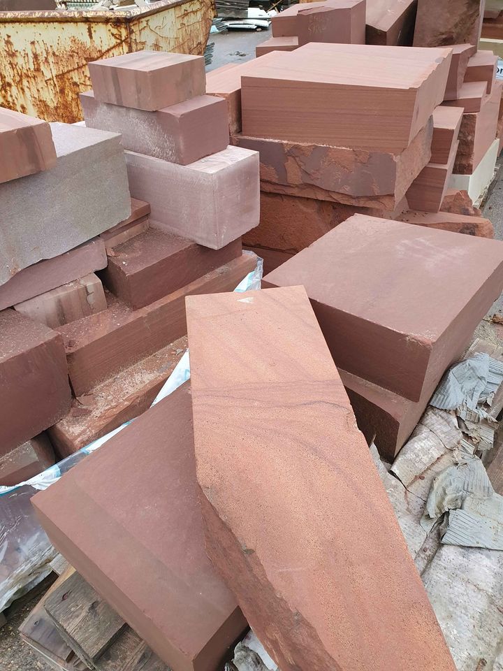 Cumbrian Red Sandstone Walling Aztec Stone