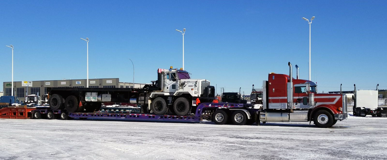 Services & Equipment AzTec Freight Ltd.