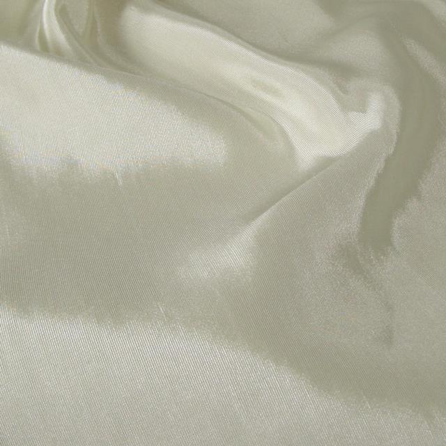 Cream, ivory, & gold linen rentals Houston TX, Where to rent cream