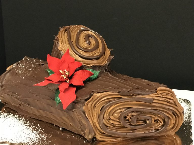 Holiday Yule Logs Azucar Bakery