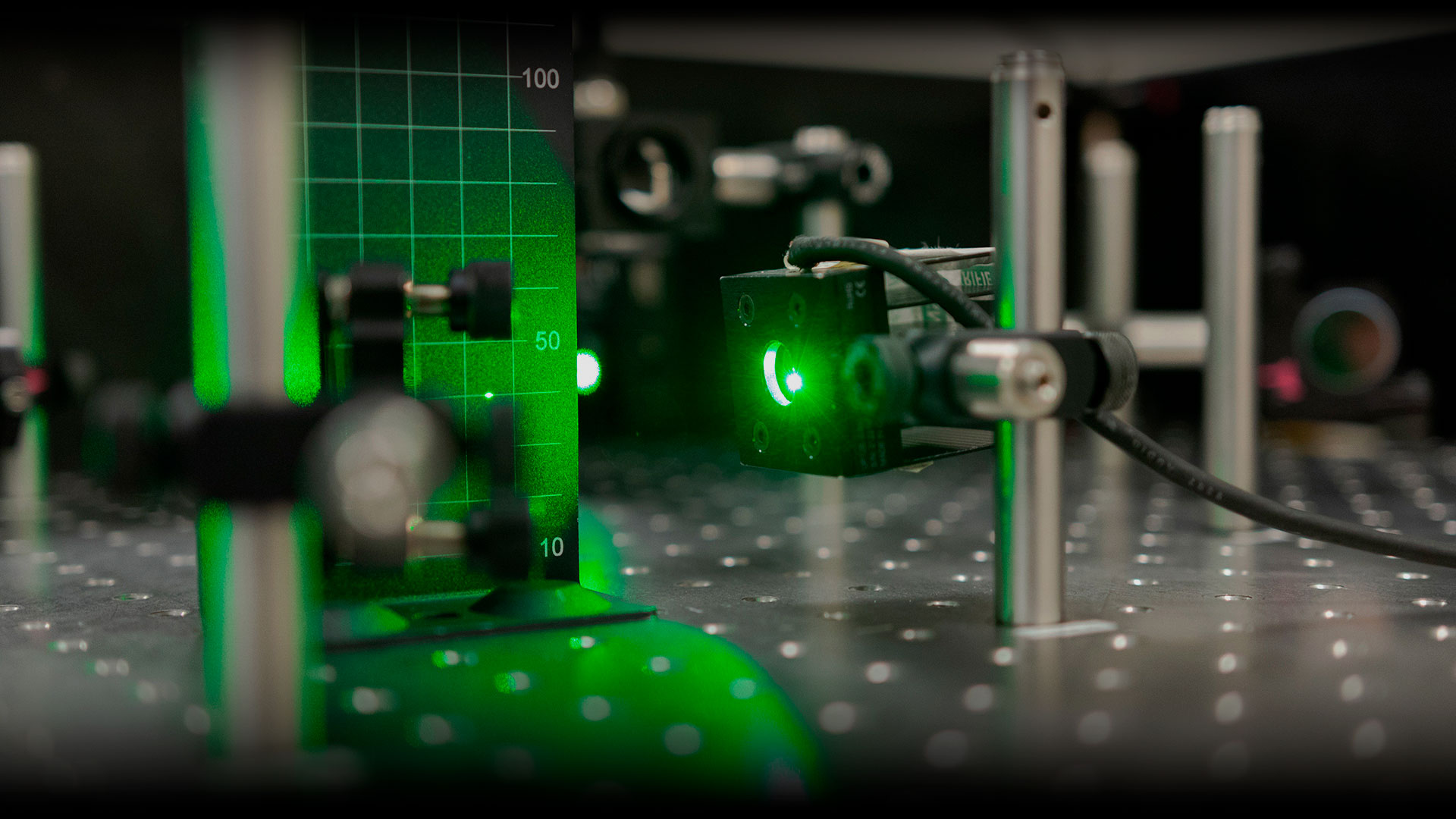 Laser Holography High Power visible fiber lasers & amplifiers