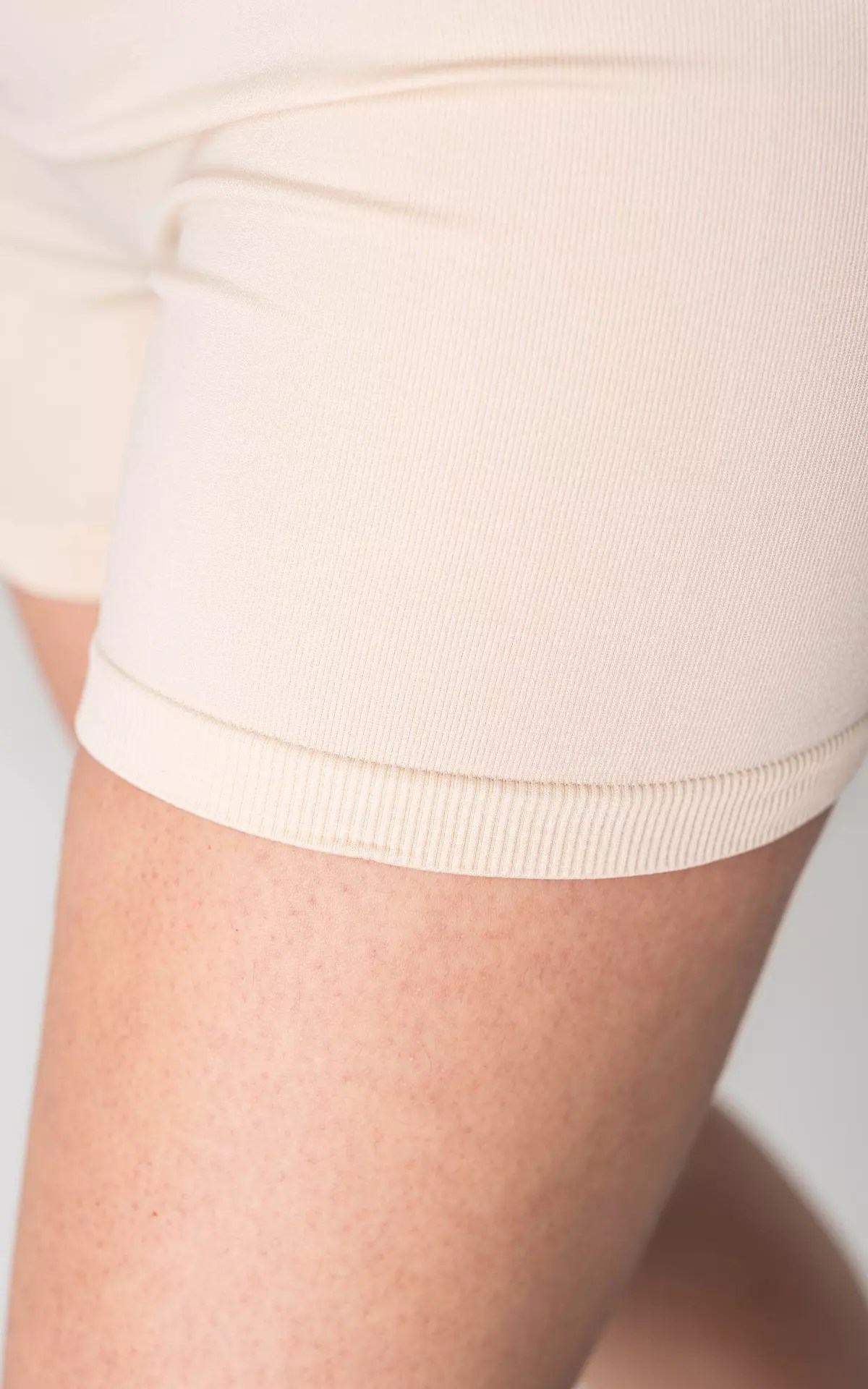 Stretchy shapewear shorts - Nude | Guts & Gusto