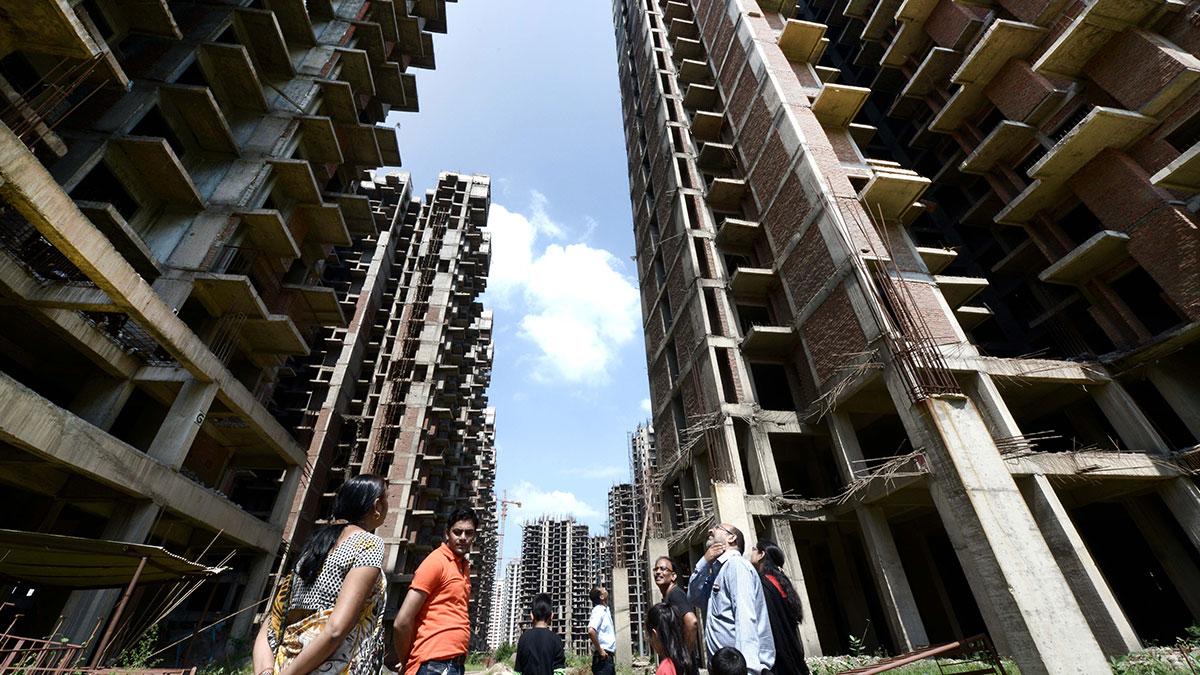 Luxury real estate prices Rise or fall in 2023 B2B Talks