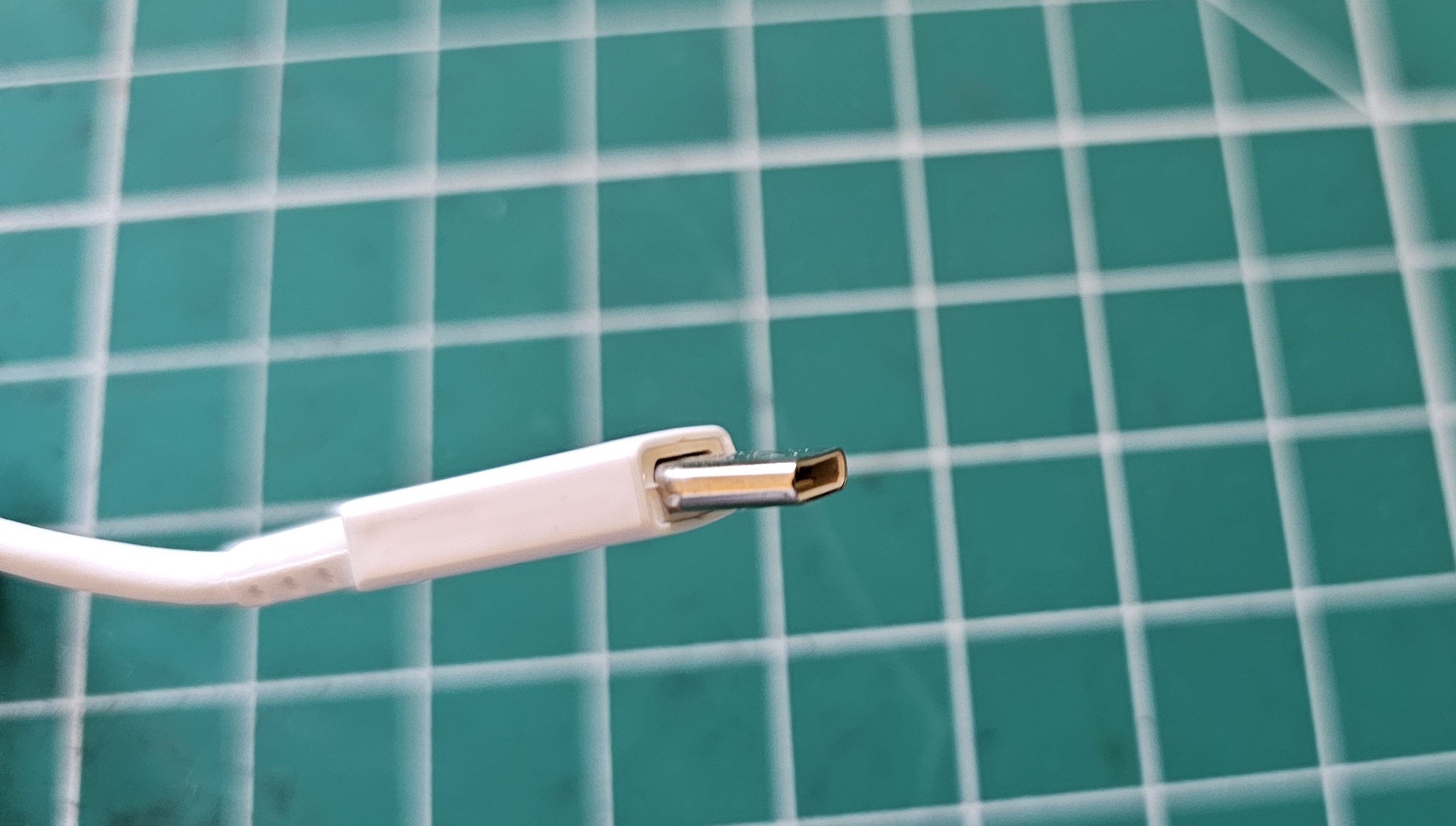 USB-C not charging? Try these tricks