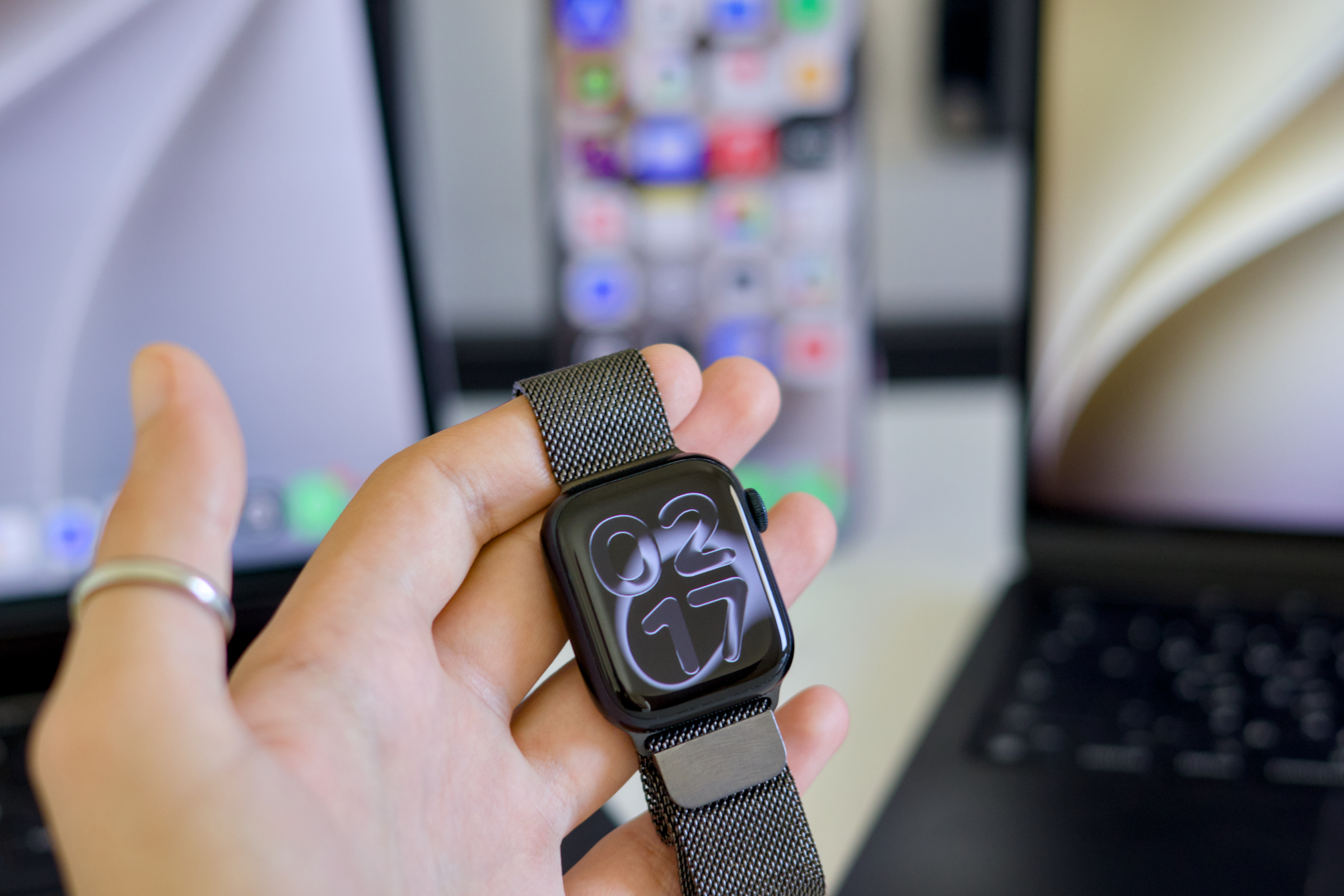 The Apple Watch is forever square