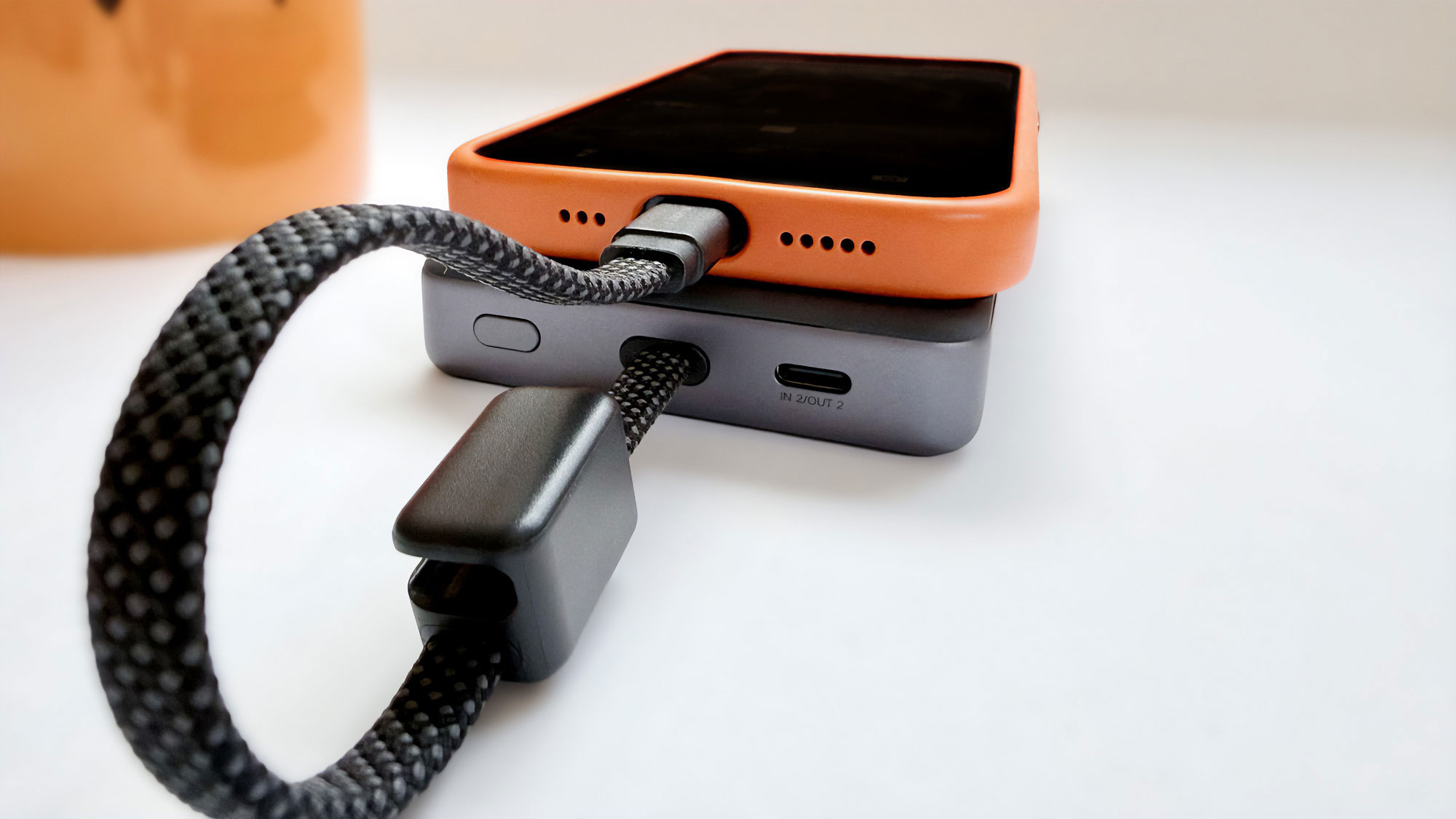 Ugreen MagFlow Pro Power Bank review: Exceptional 10K battery performance