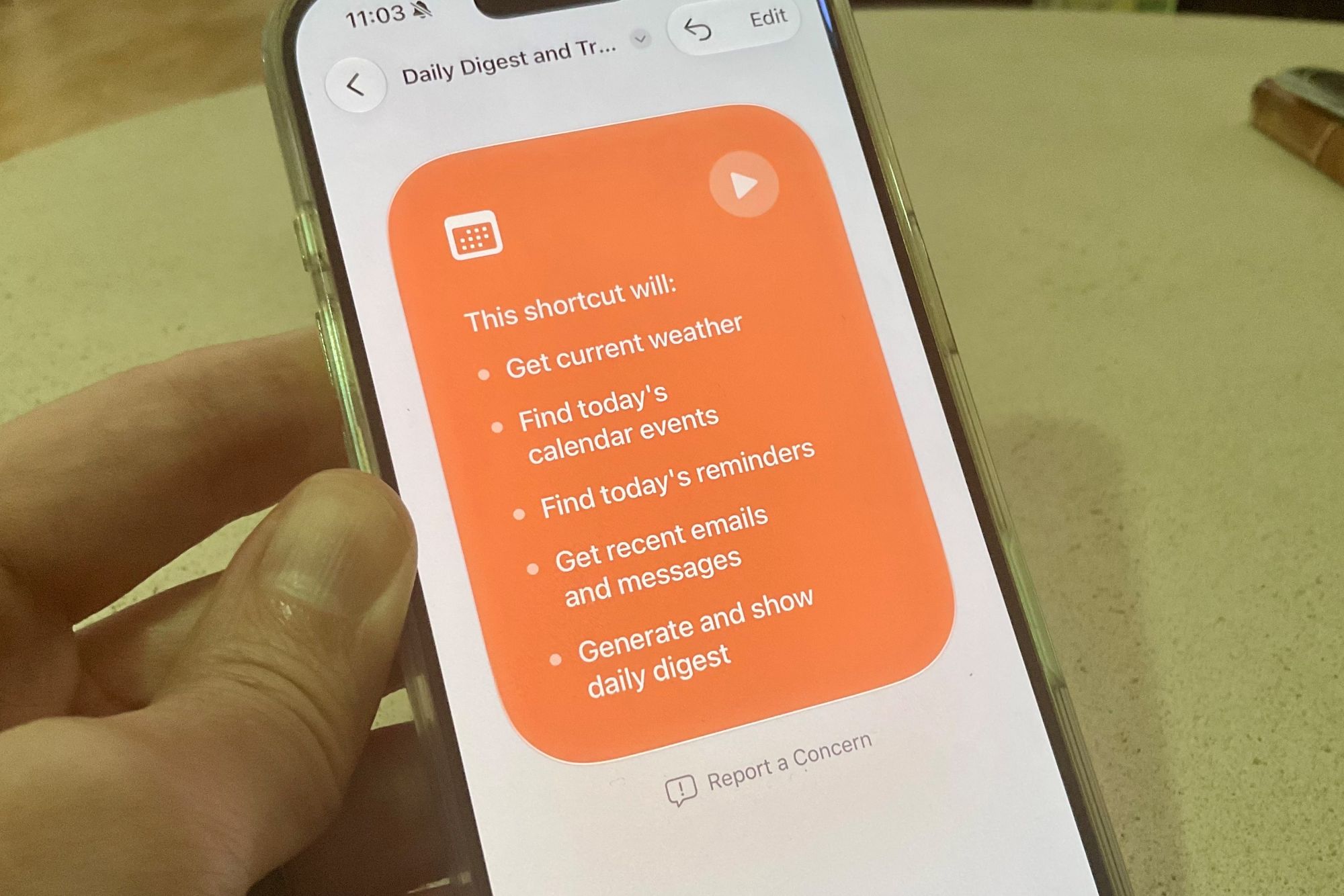 Get a daily iPhone briefing with one simple Apple AI prompt