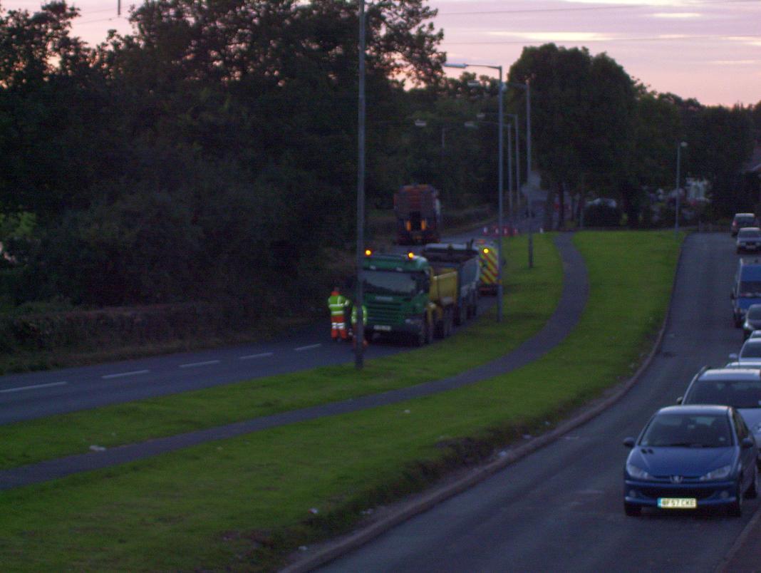 Residents’ relief as Longbridge Lane resurfacing begins B31 Voices