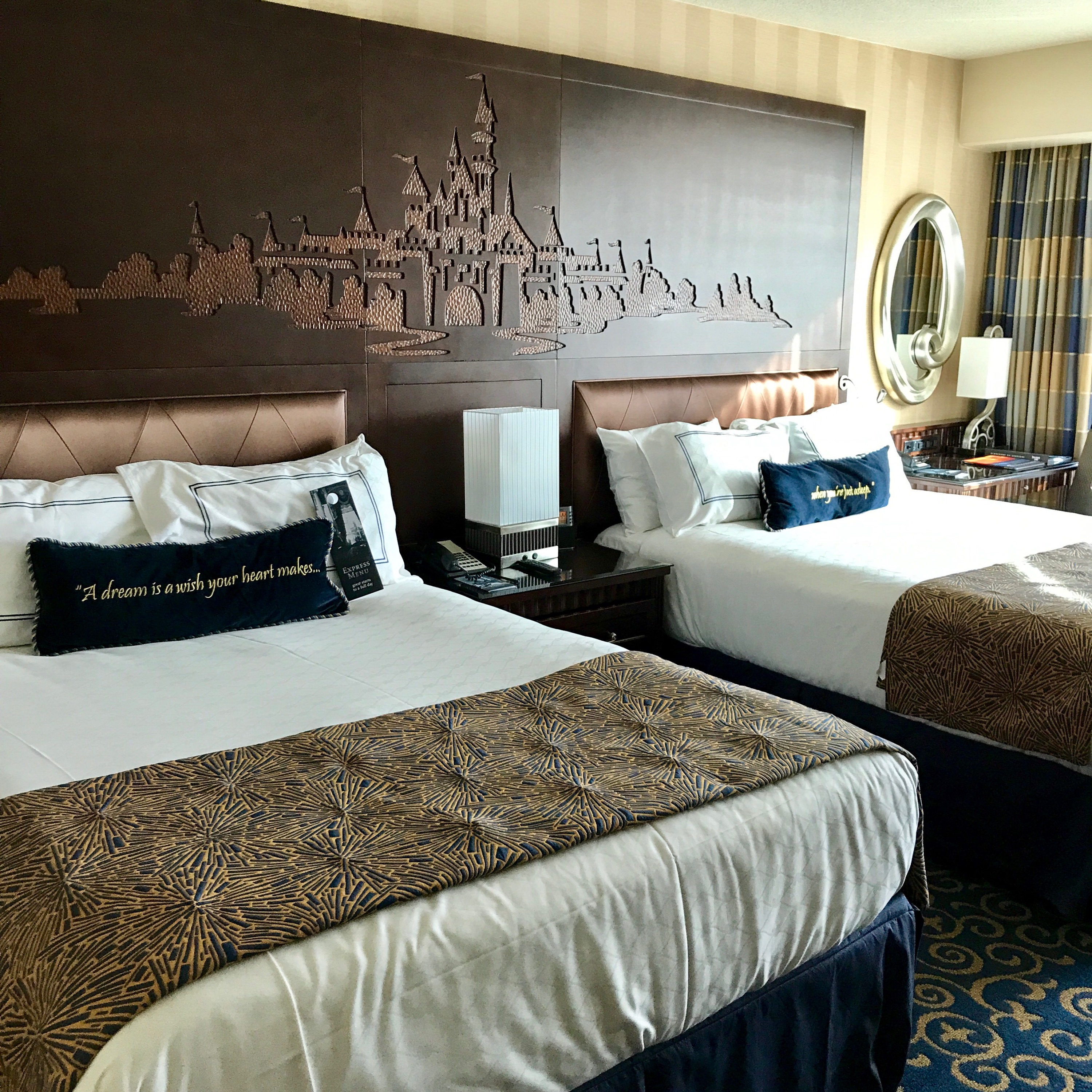 Specials Discounts Happening NOW at Disneyland Resort Hotels Babes in