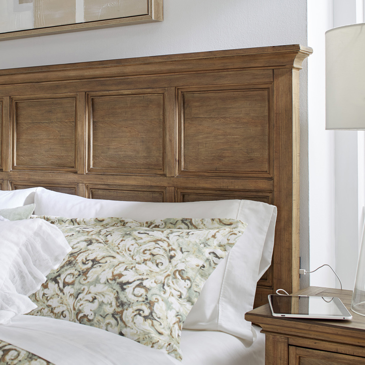 HENSLEY QUEEN PANEL BED Babette's Furniture & Home