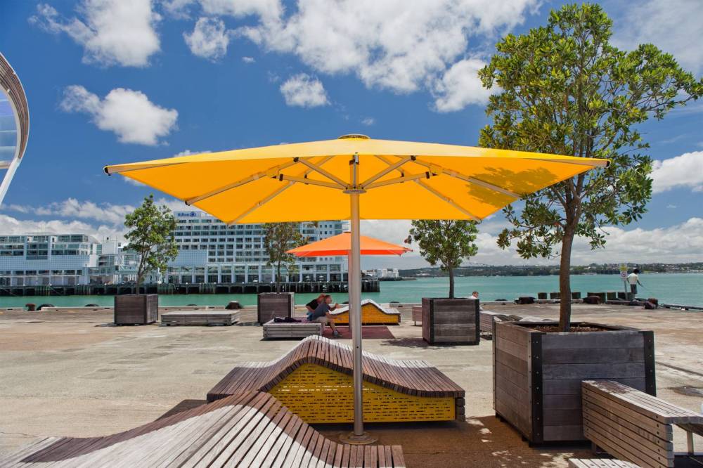 Nova Giant Centerpost Umbrella Residential and Commercial Patio